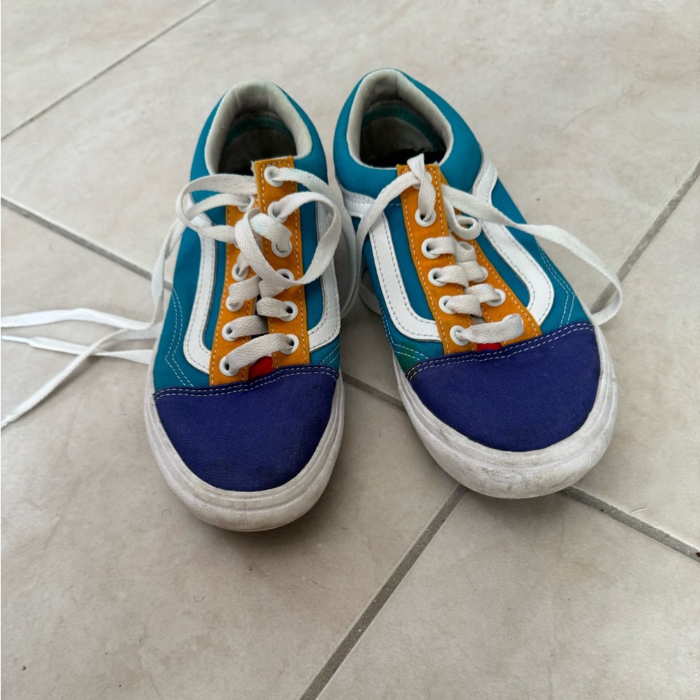 Multicolor comfort vans women 6.5 men 5